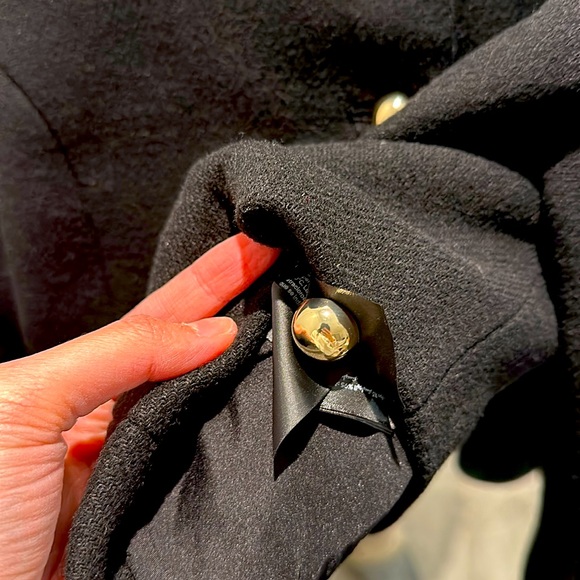 Thick - Elegant Old Money Black Women's Jacket , Blazer - Picture 3 of 3